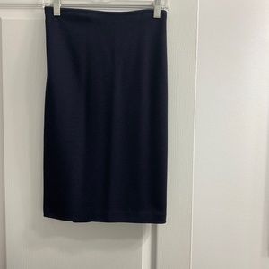 St John Knit skirt size 12